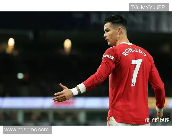 足球巅峰时代的传奇球星集锦：那些改变历史的瞬间与经典时刻